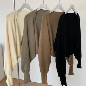 New Cream color wool blend knitted casual minimalistic oversized bolero sweater